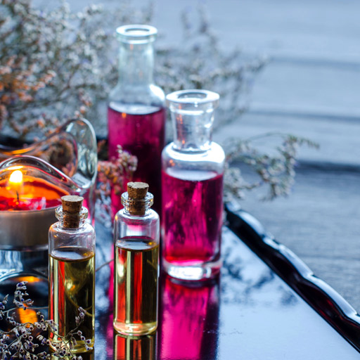 مقایسه عطر چنل و دئور